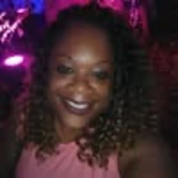 deangelajohn554